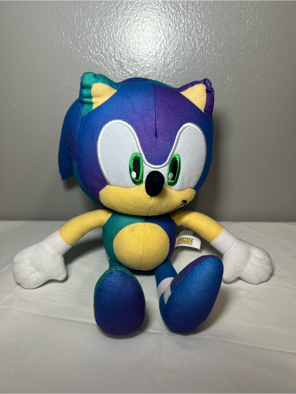 SEGA Sonic the Hedgehog Multi Color Gradient